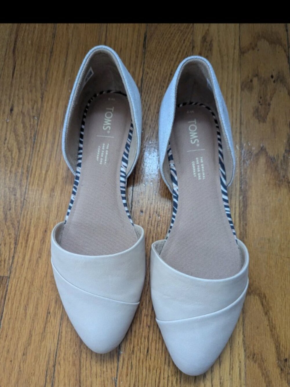 TOMS Jutti Dorsay Slip On  Womens Beige Flats